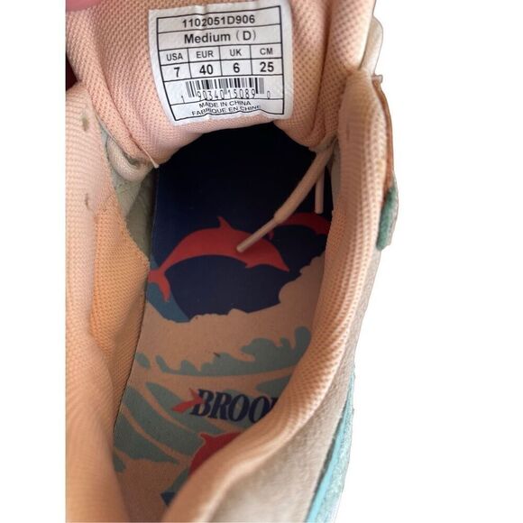Brooks Mens Pink Dolphin Regent Cream Wave Lace Up Athletic Sneakers Size 7 main image 6